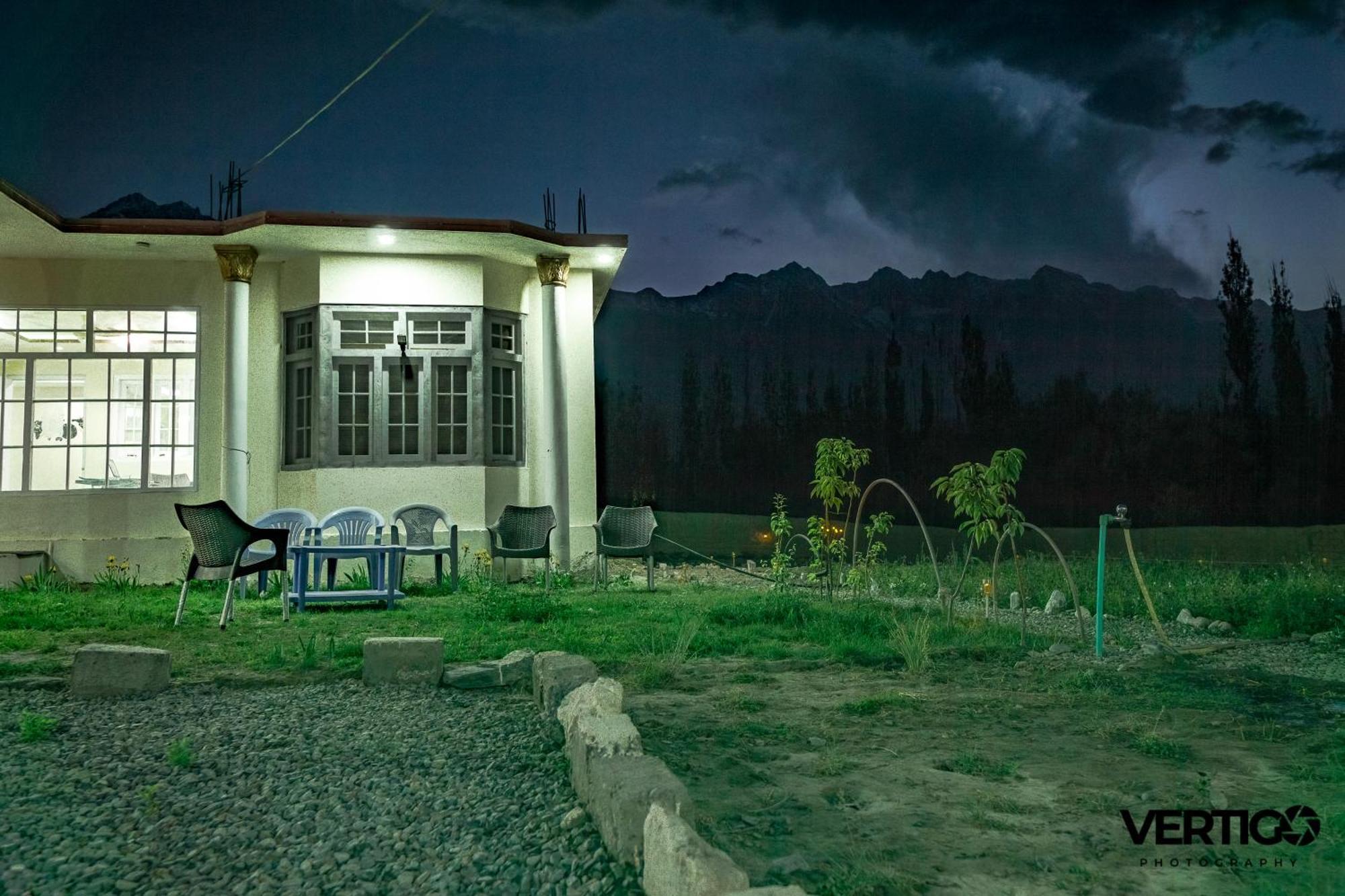 Indus Cabana Lodge Skardu Kültér fotó